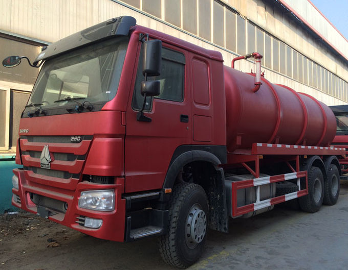 Camión cisterna de succión de aguas residuales de vacío Sinotruk Howo 6X4
