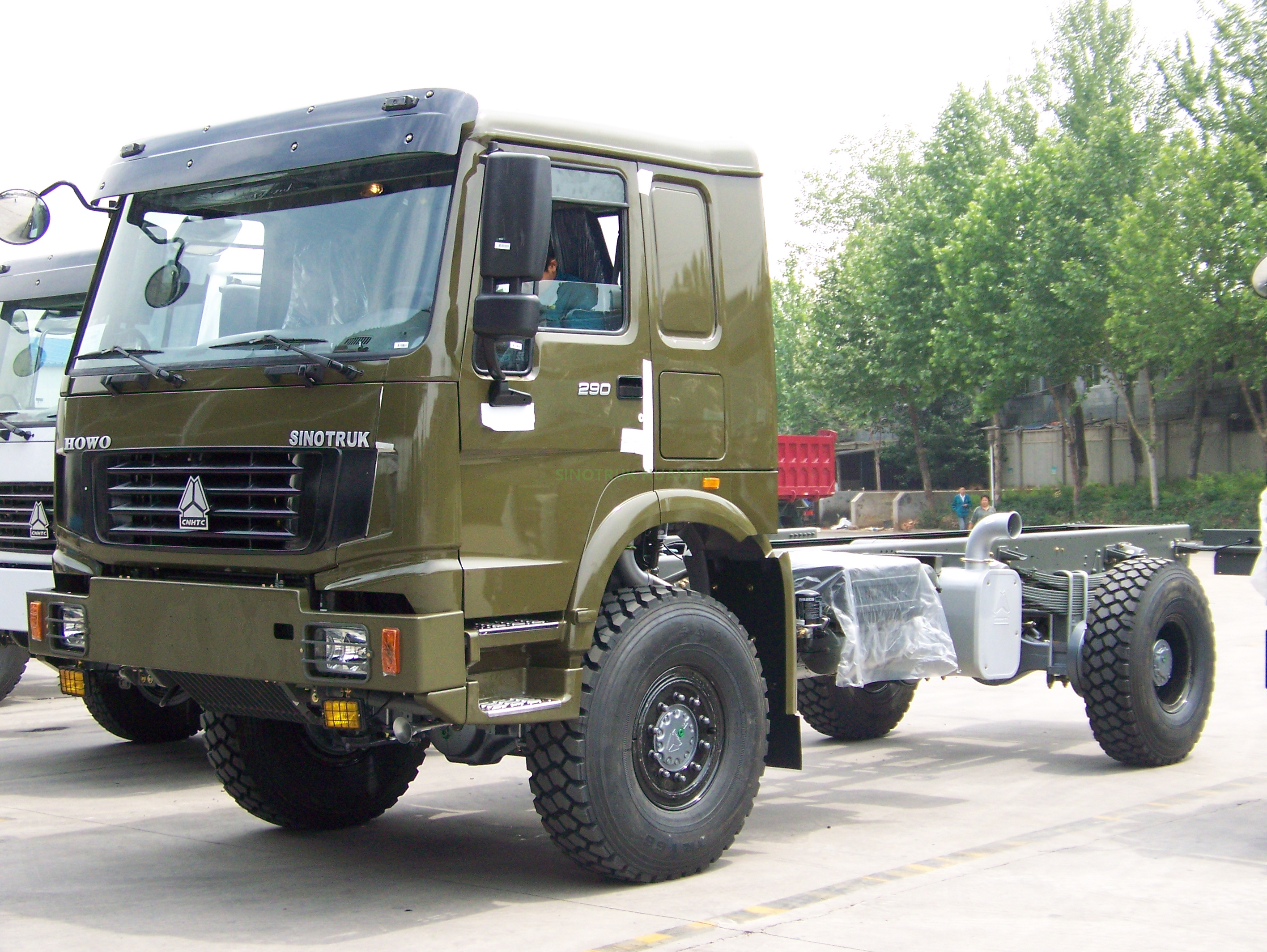 Camión de carga con tracción total HOWO 4X4
