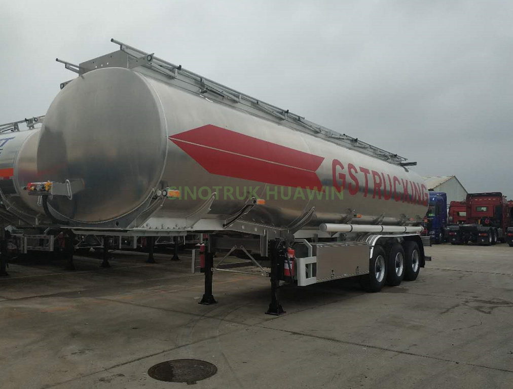 Semirremolque cisterna de combustible de aleación de aluminio de 3 ejes SINOTRUK