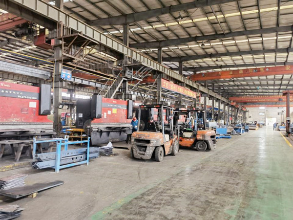 El cliente etíope visitó nuestra fábrica el 25 de agosto.