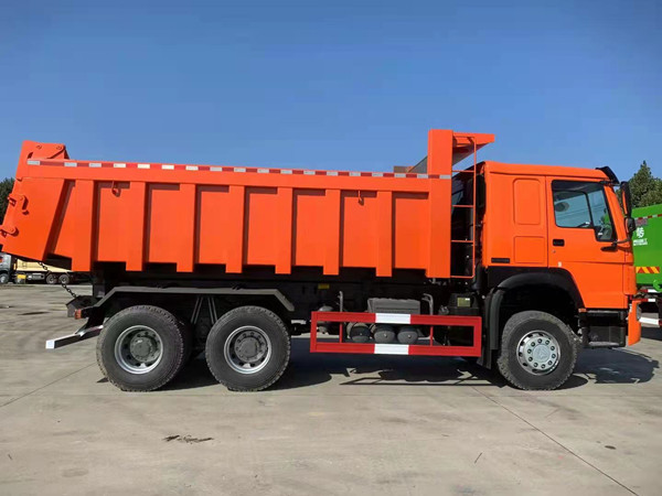 Camión volquete de propinas medias a Nacala