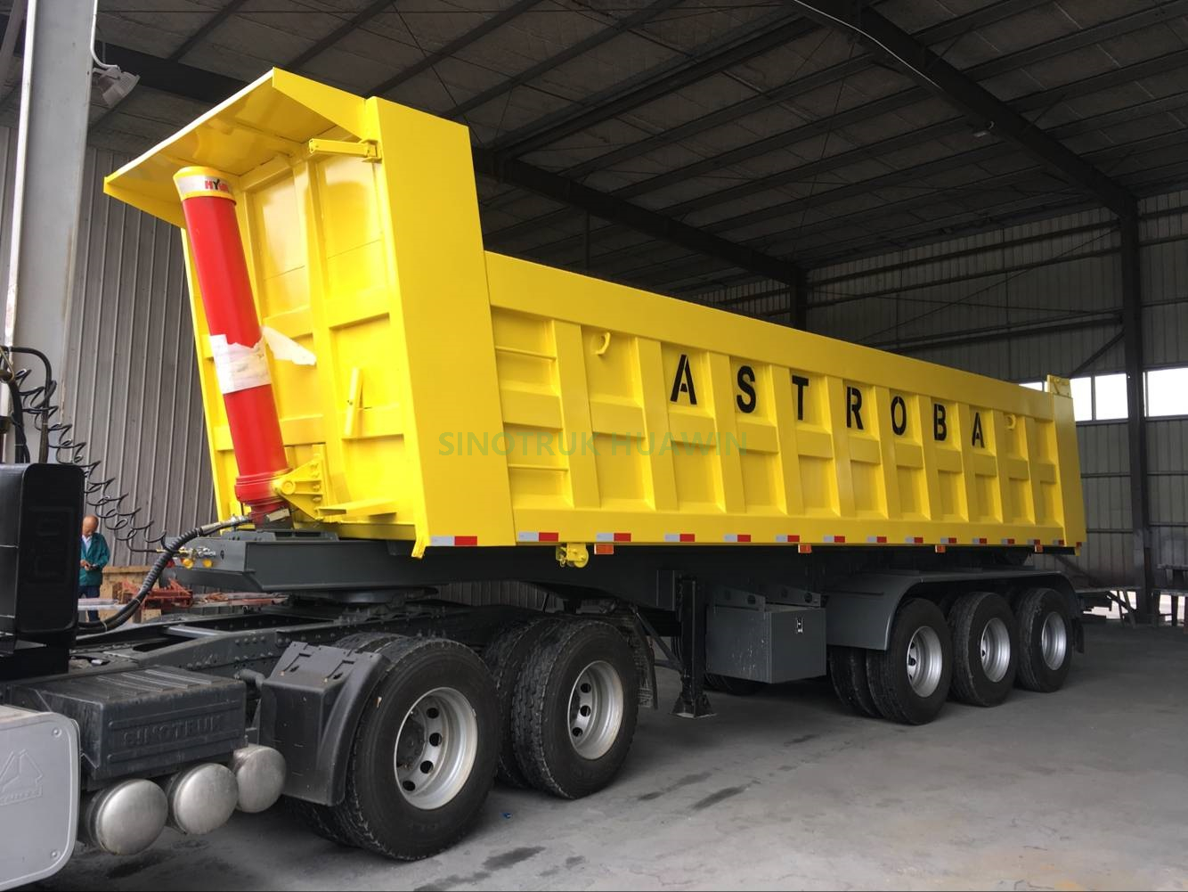 3 ejes 40 toneladas Sinotruk Huawin Mining Dumper Dump Tipper semirremolque con forma de U