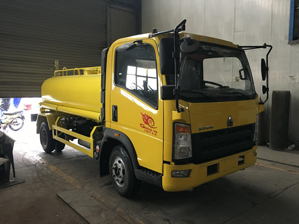 洒水 黄 _ 副 本 本