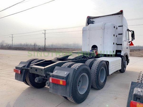 Camión Tractor SINOTRUK HOWO 6X4 420hp GNC