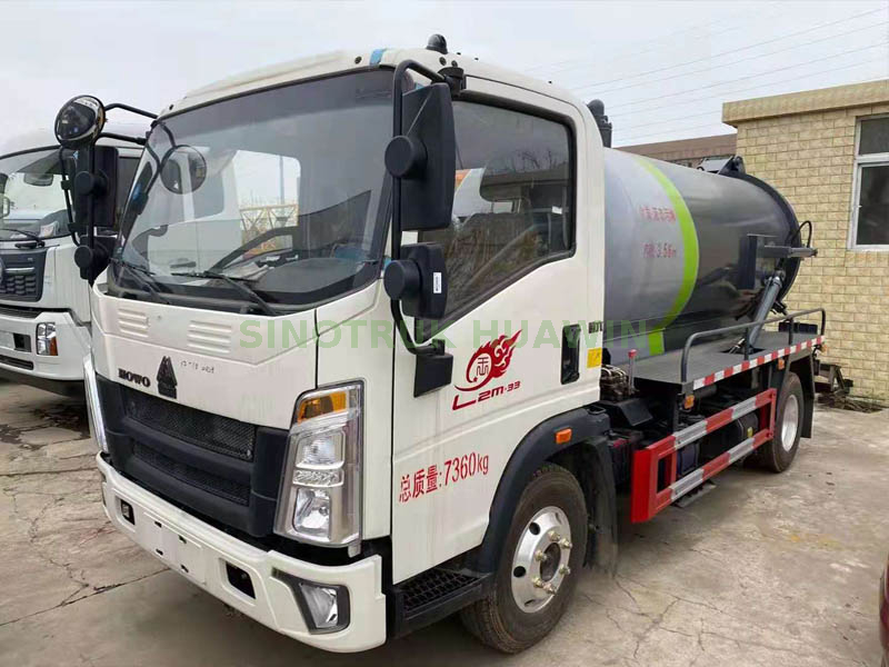 Camión de aguas residuales HOWO 4×2-10CBM