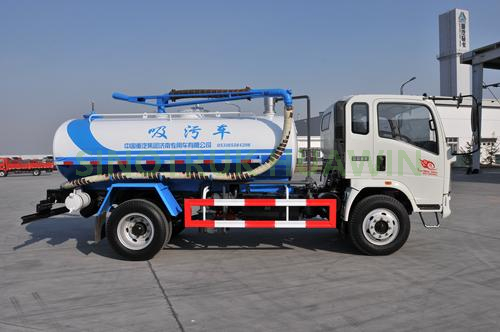 Camión de succión de aguas residuales SINOTRUK HOWO 4X2