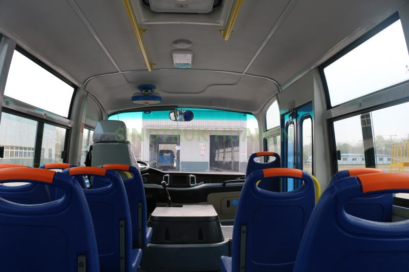 Sinotruk 6 Metros City Bus GNC Motor